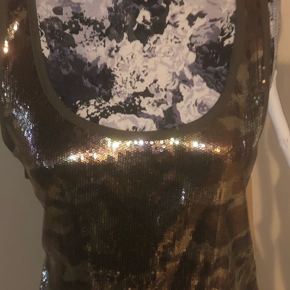 NWT Sequin Tank Top - Picture 3 of 10